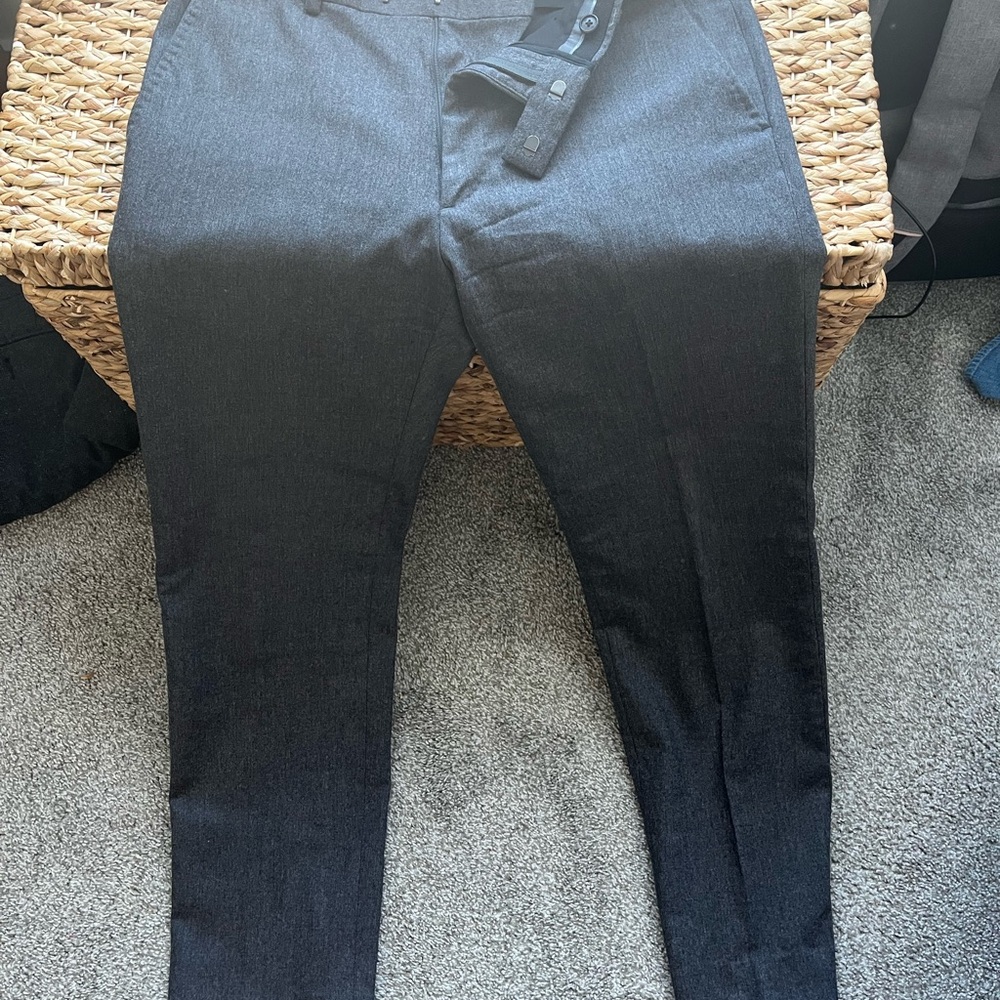 Banana Republic Dark Gray Dress Pants 32x34 wool/cashmere/elastase Tollegno 1900